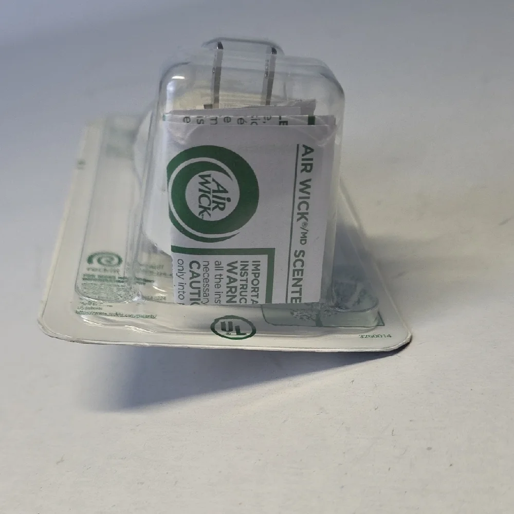 Air Wick Advanced‎ Plug-In Warmer - White